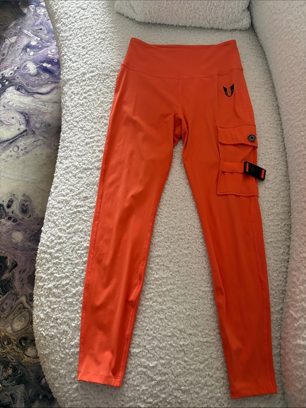 FIRM ABS CARGO STRETCH LEGGINGS with pockets. Sz M Orange